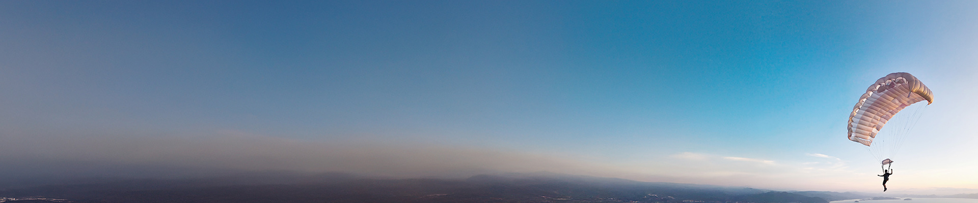 OBU美元快閃活動<br />
美元定存 年利率最高6.5%